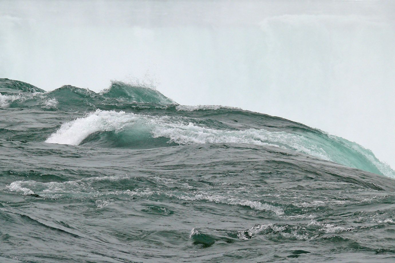 In small waves or in form of fog, the water returns In small waves or in form of fog, the water returns